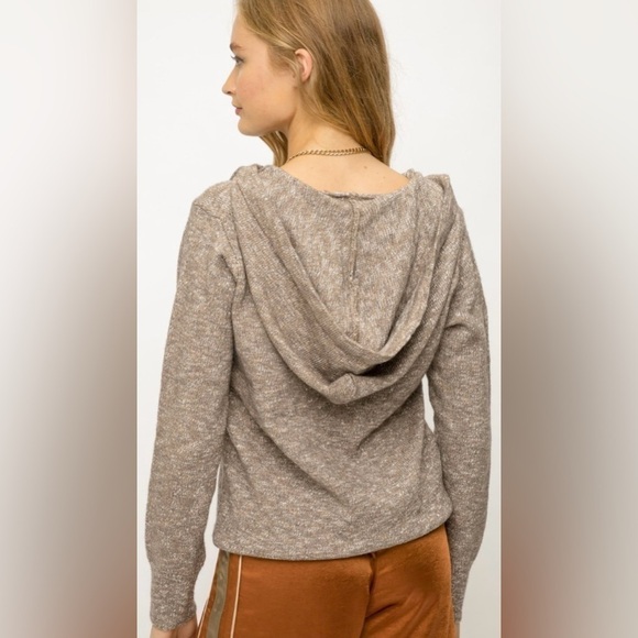 Mystree | Sweater Hoodie (Large) - Picture 5 of 9